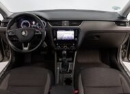 SKODA OCTAVIA COMBI SCOUT 2.0 TDI DSG 4X4 184 CV