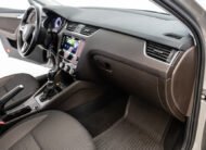 SKODA OCTAVIA COMBI SCOUT 2.0 TDI DSG 4X4 184 CV