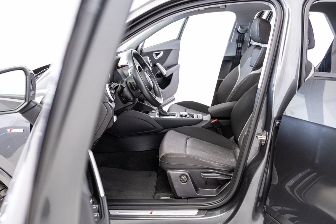 AUDI Q2 BLACK LINE 35 TDI S TRONIC 150 CV