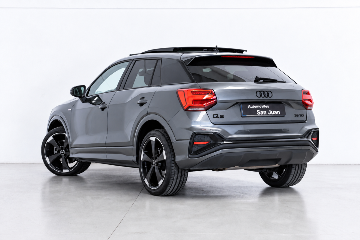 AUDI Q2 BLACK LINE 35 TDI S TRONIC 150 CV