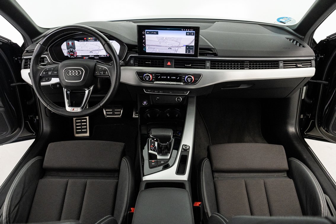 AUDI A4 Avant S LINE 35 TDI S TRONIC 163 CV