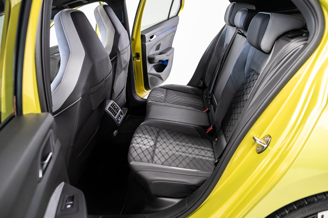 VOLKSWAGEN Golf R LINE 1.5 TSI 130 CV